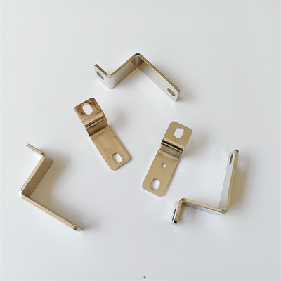 Le métal en aluminium d'acier inoxydable emboutissant des pièces saupoudrent la couleur adaptée aux besoins du client enduite