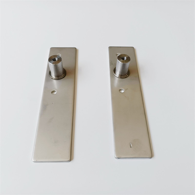 Les pièces de estampillage en aluminium faites sur commande saupoudrent le revêtement pour les accessoires automatiques