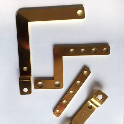 Conception automatique de DAO de connexion molle de cuivre flexible électrique de barres omnibus